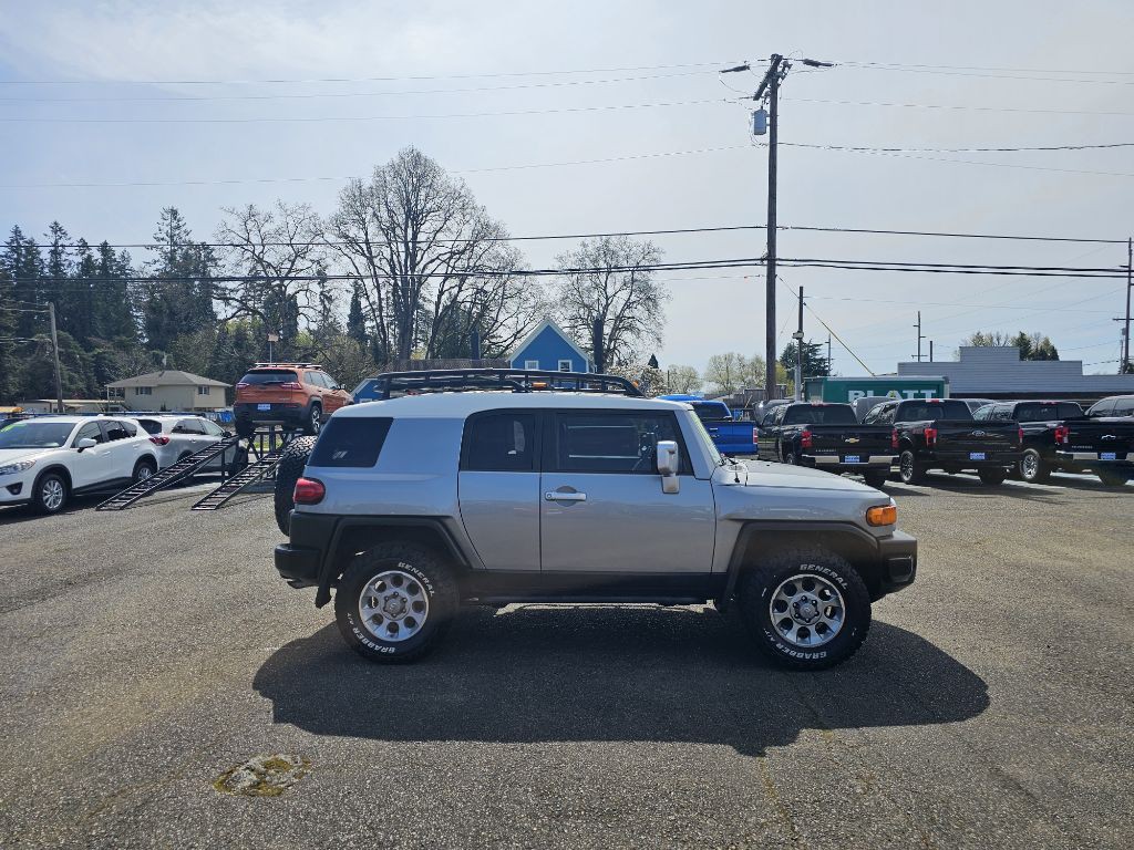 2012 Toyota FJ Cruiser Image 4