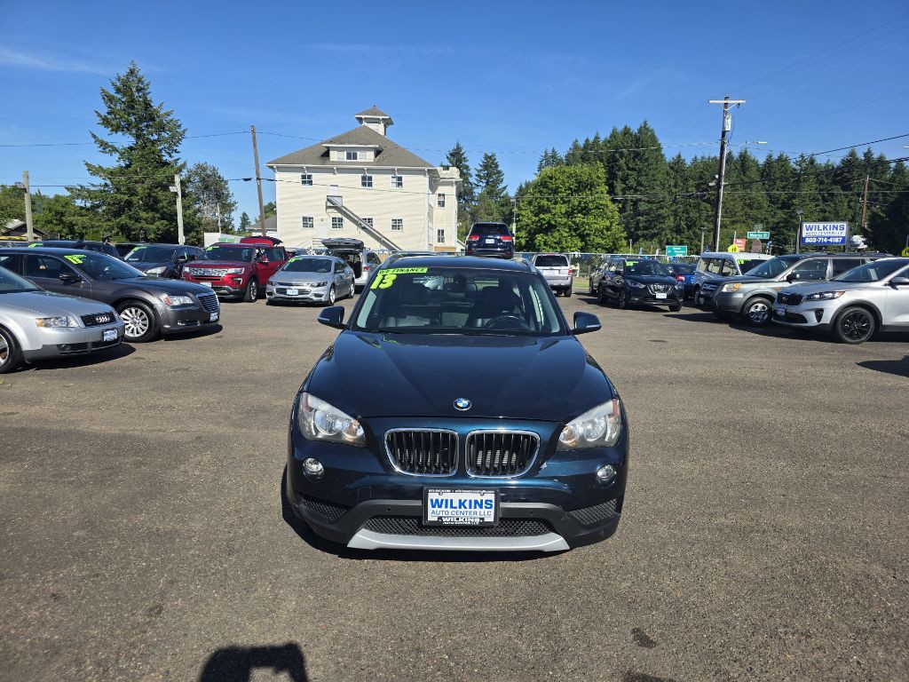 2013 BMW X1 Image 2