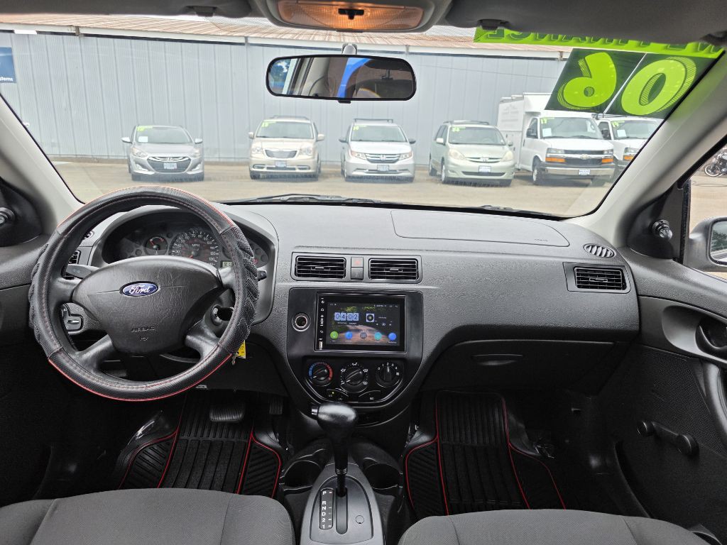 2006 Ford Focus Image 9