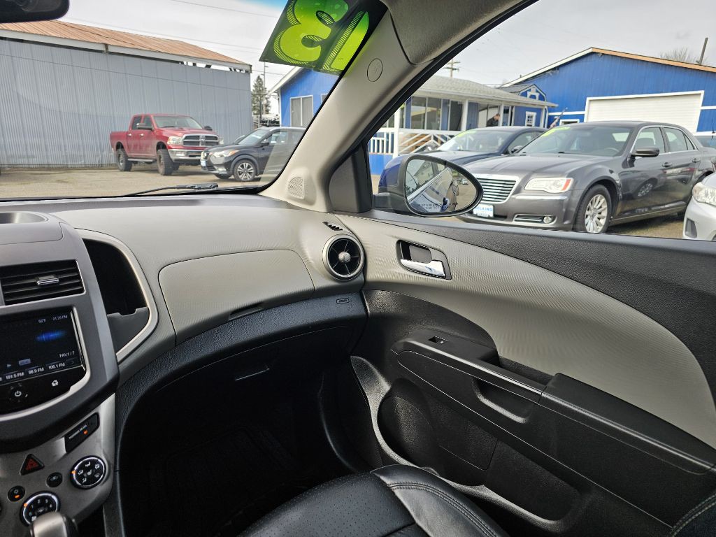 2013 Chevrolet Sonic Image 13