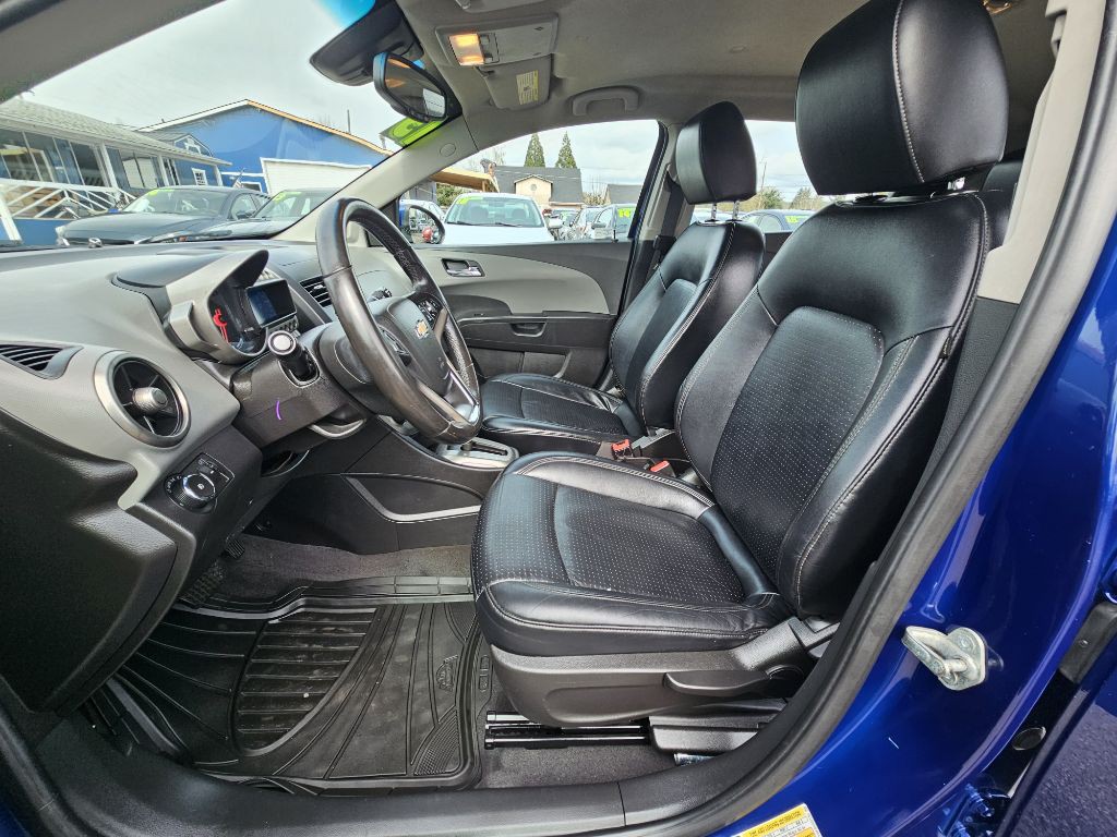 2013 Chevrolet Sonic Image 14