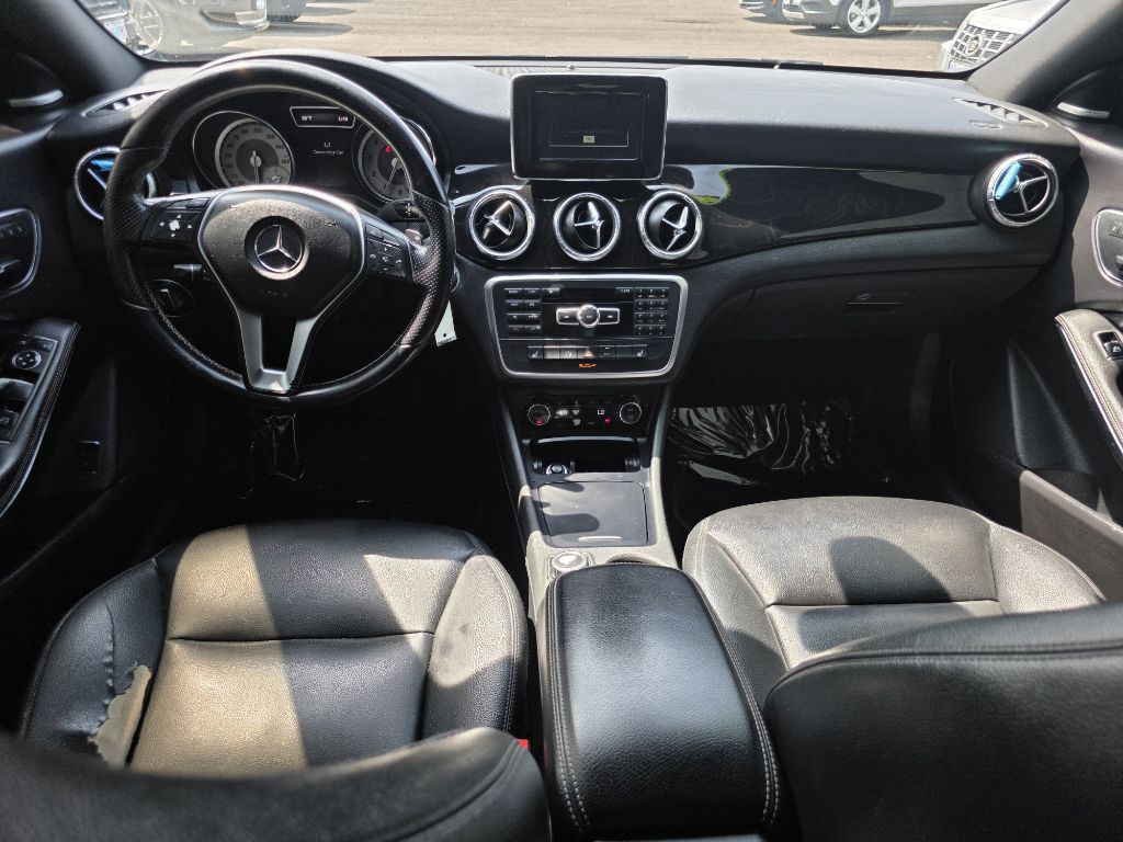 2014 Mercedes-Benz CLA-Class Image 10