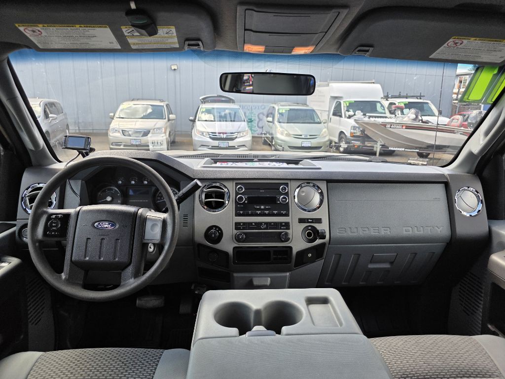 2011 Ford F-350 Image 9