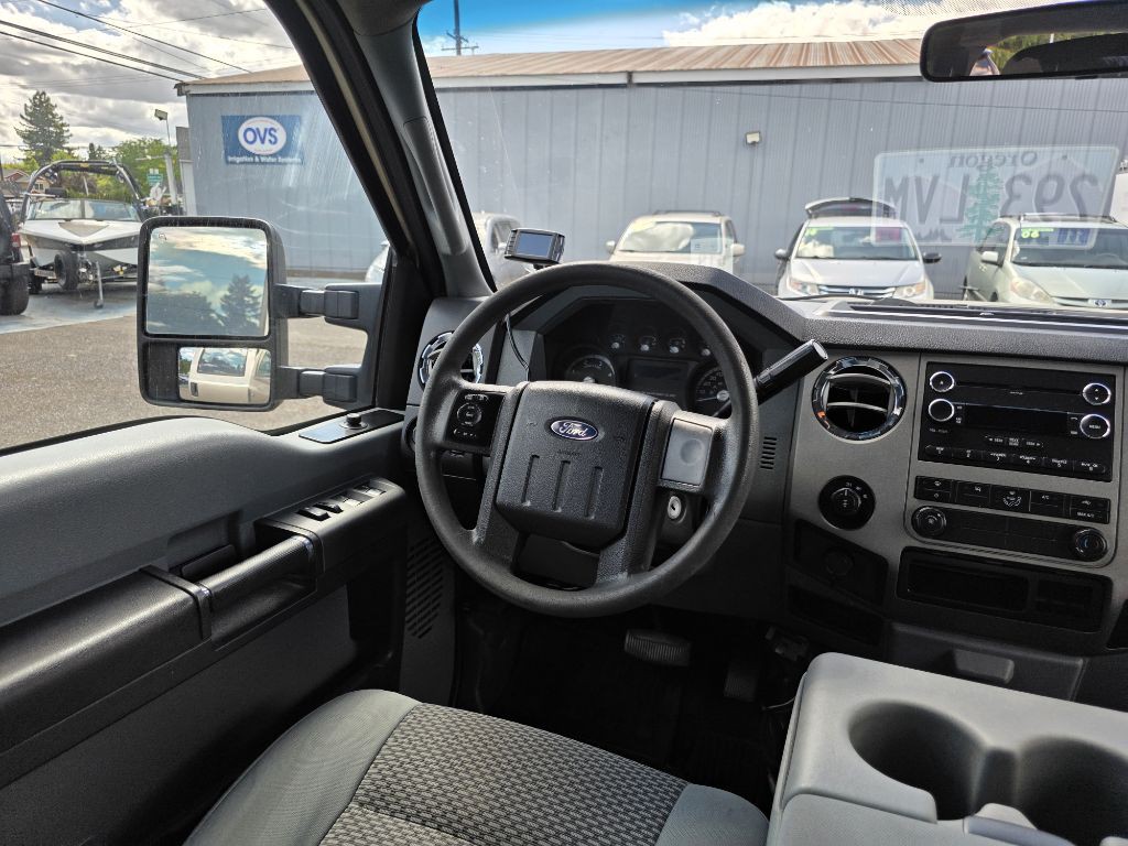 2011 Ford F-350 Image 10
