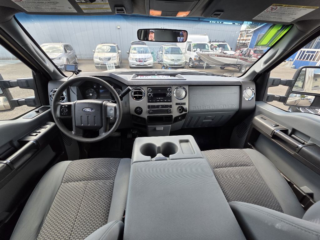 2011 Ford F-350 Image 13