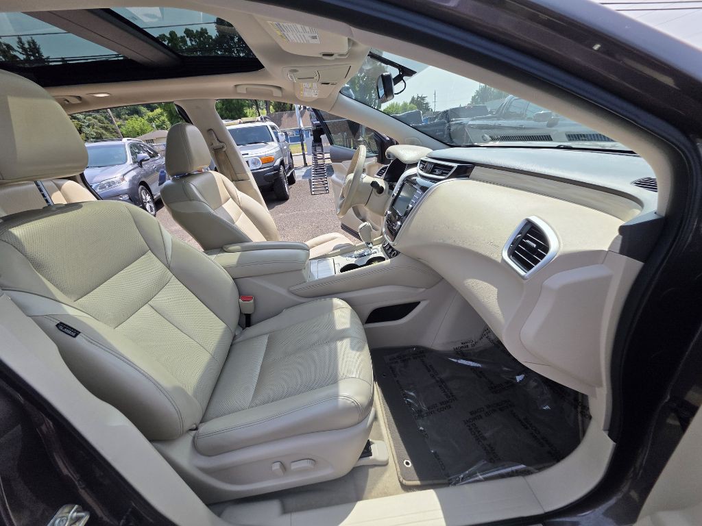 2015 Nissan Murano Image 16