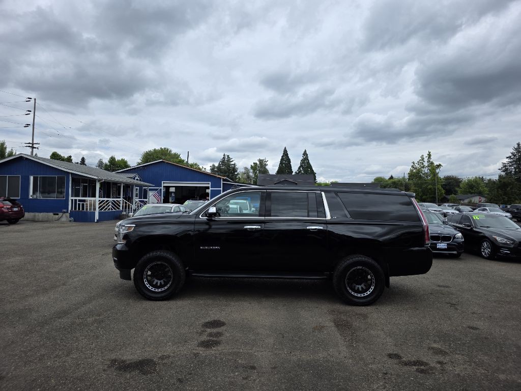 2019 Chevrolet Suburban Image 8