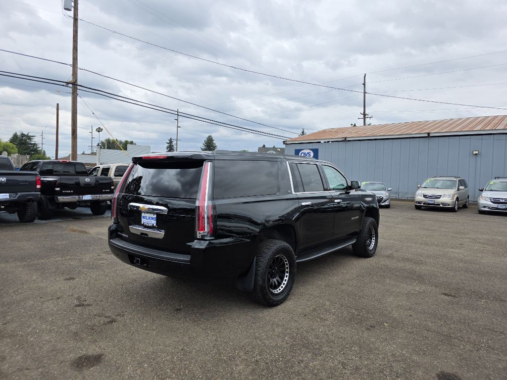 2019 Chevrolet Suburban Image 5