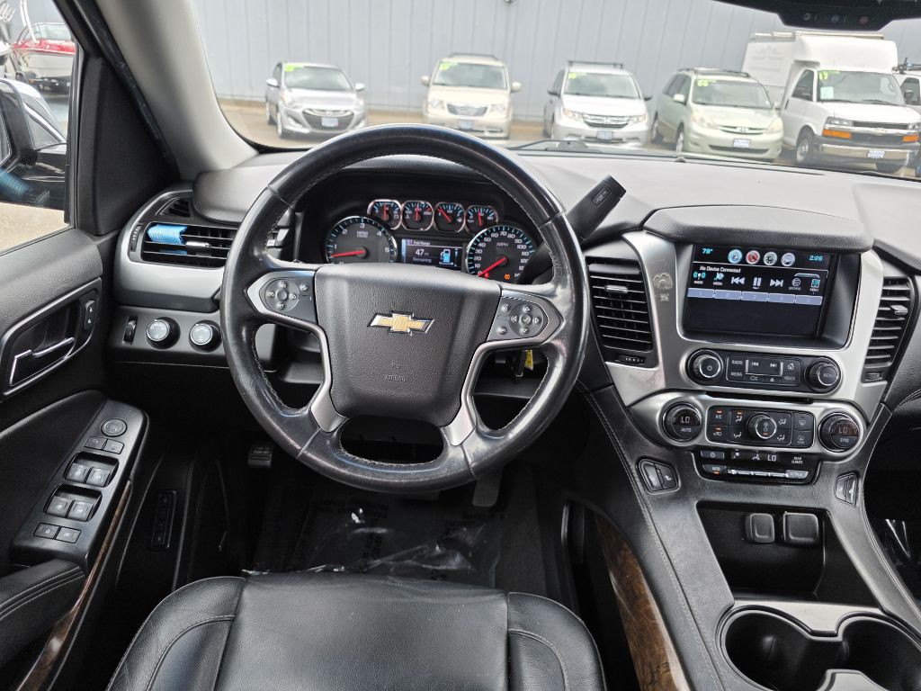 2019 Chevrolet Suburban Image 11