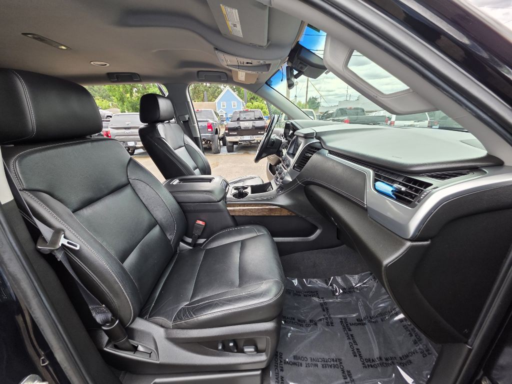 2019 Chevrolet Suburban Image 16