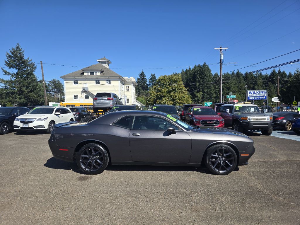 2020 Dodge Challenger Image 4