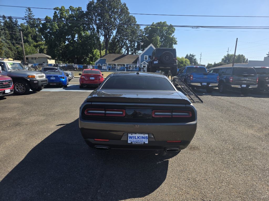 2020 Dodge Challenger Image 6