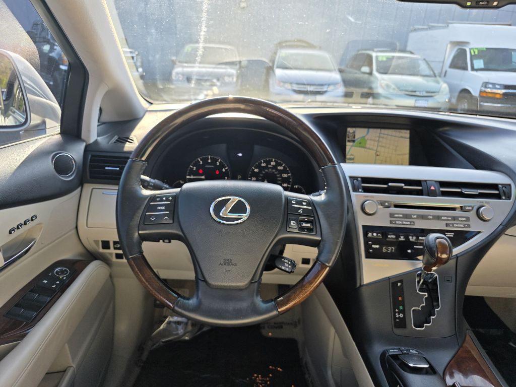 2011 Lexus RX Image 10