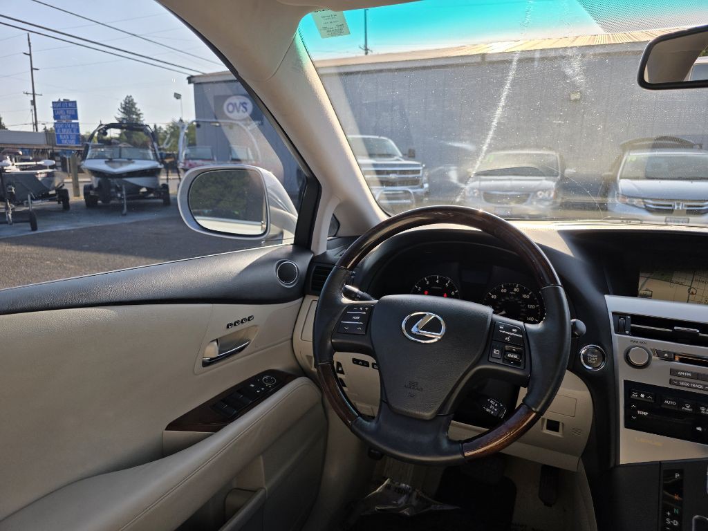 2011 Lexus RX Image 11