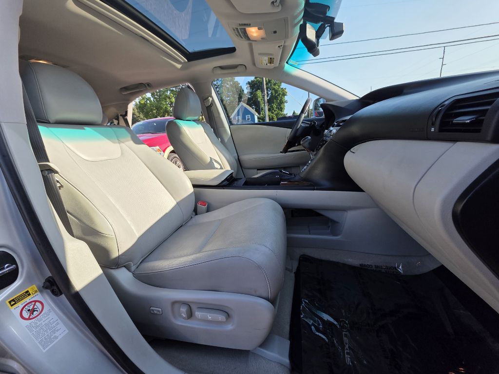 2011 Lexus RX Image 14
