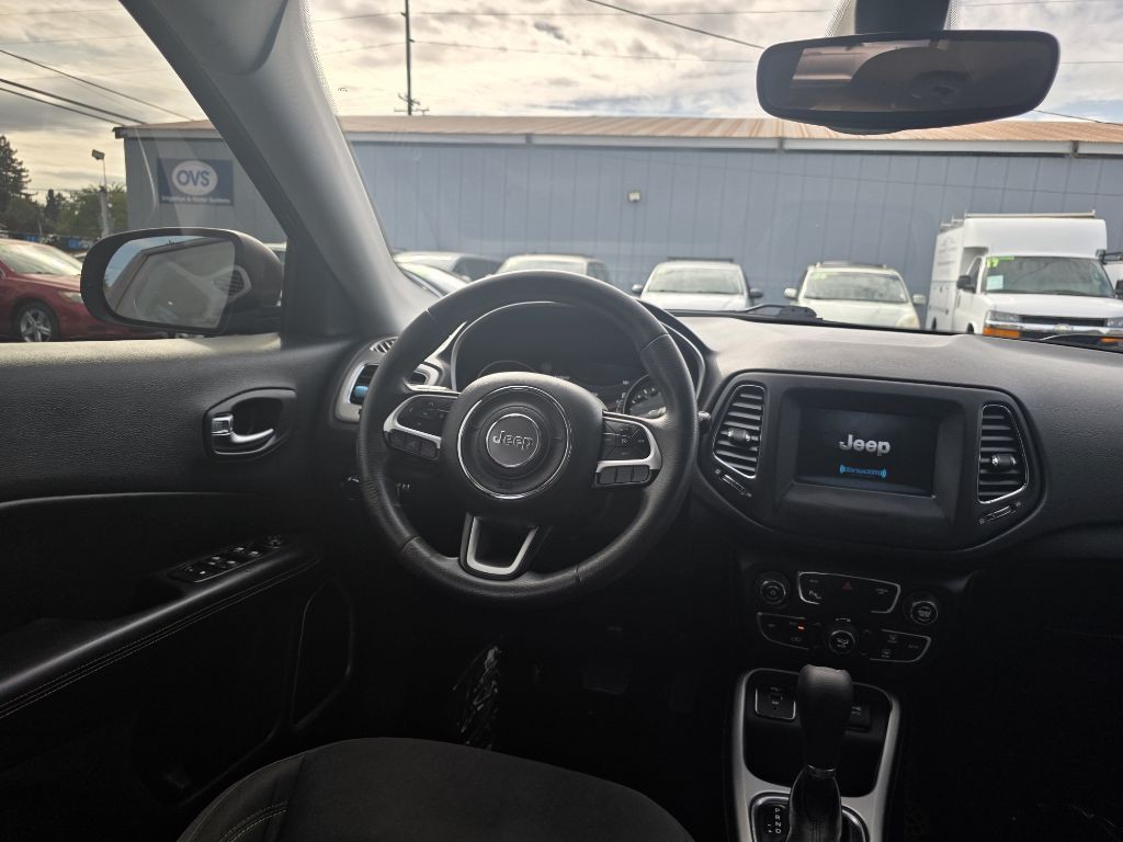2019 Jeep Compass Image 9
