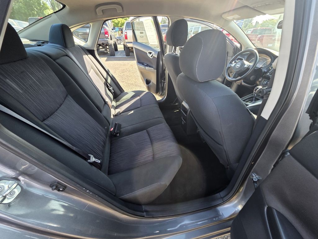 2019 Nissan Sentra Image 14