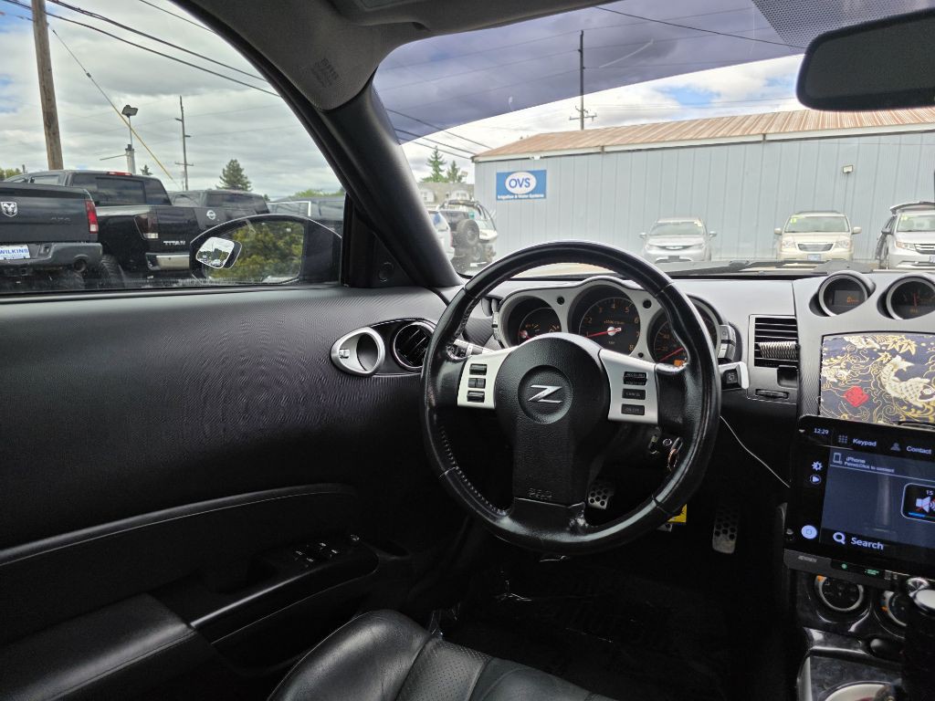 2006 Nissan 350Z Image 13