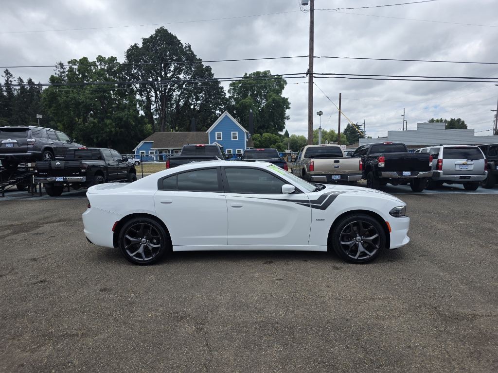2017 Dodge Charger Image 4