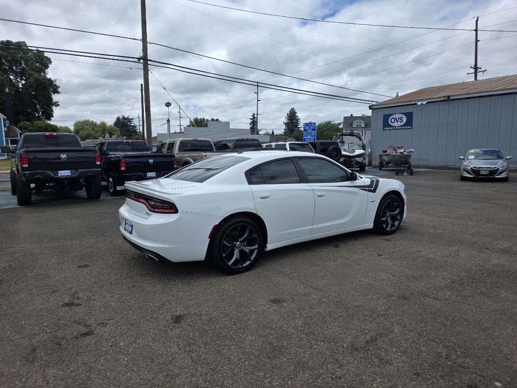 2017 Dodge Charger Image 5