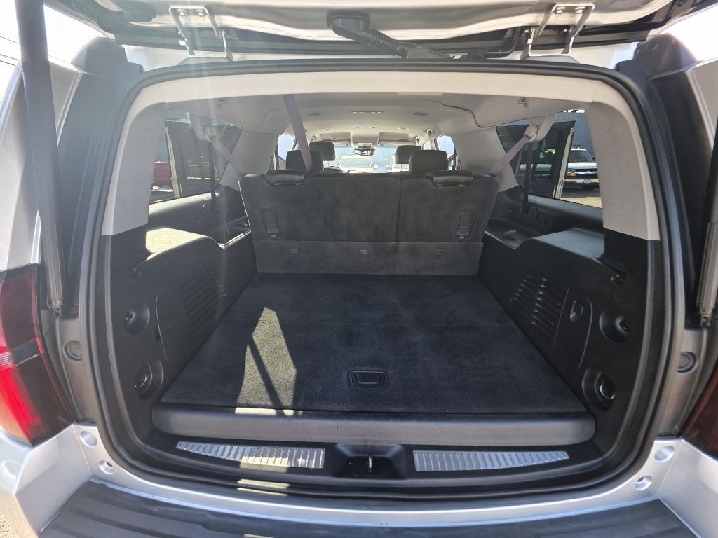 2015 Chevrolet Suburban Image 20