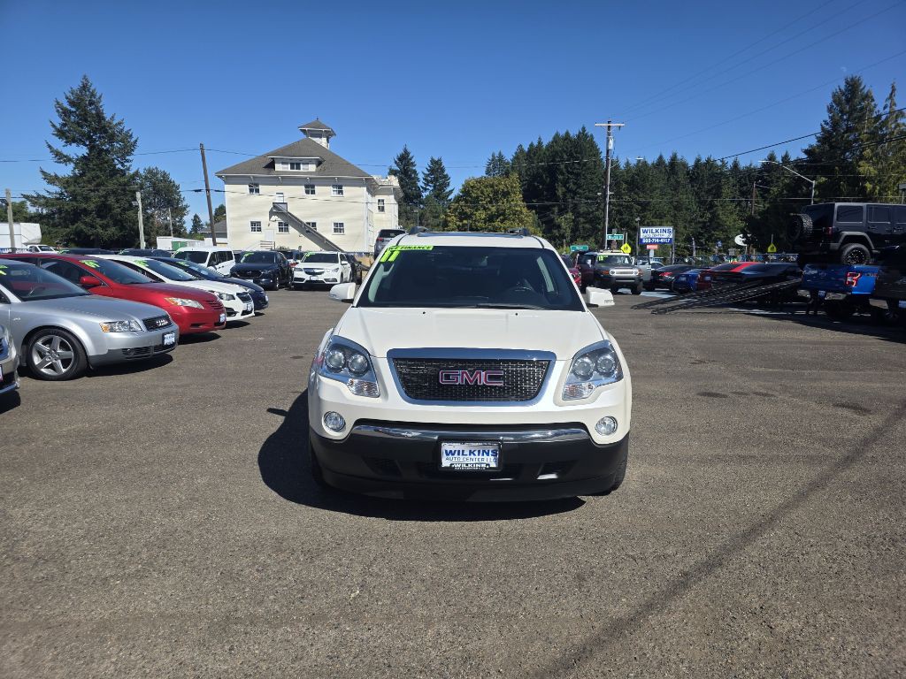 2011 GMC Acadia Image 2