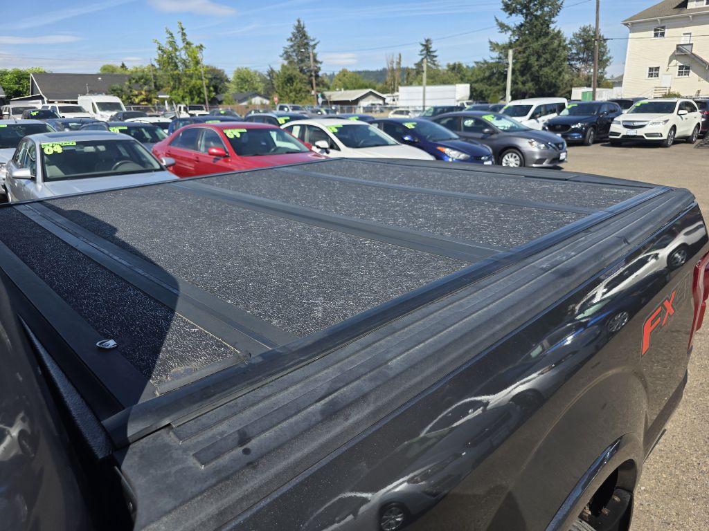 2015 Ford F-150 Image 9