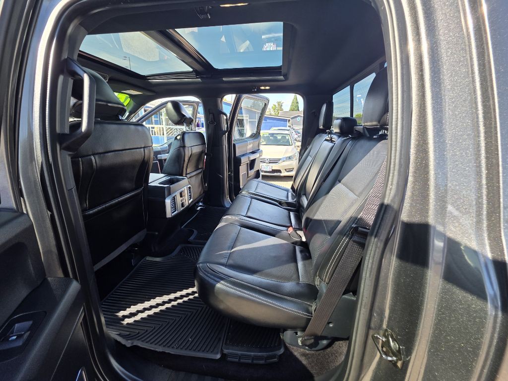 2015 Ford F-150 Image 18