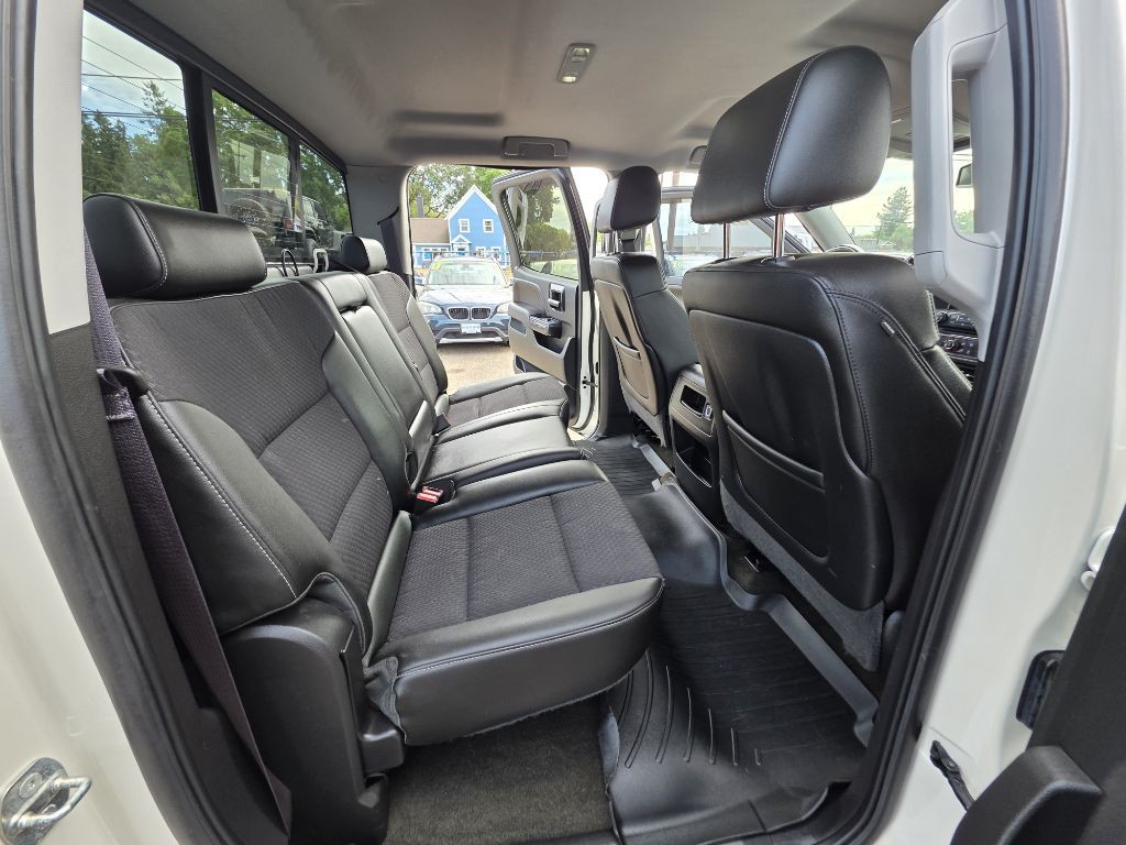 2015 GMC Sierra Image 17