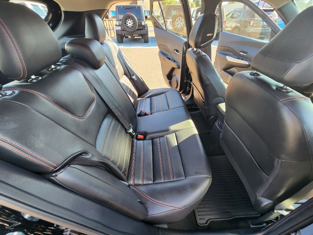 2020 Nissan Kicks Image 15
