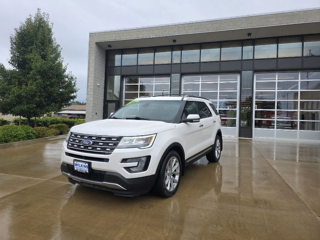 2017 Ford Explorer Image 1