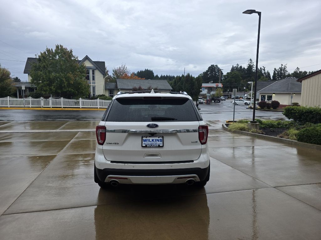 2017 Ford Explorer Image 6