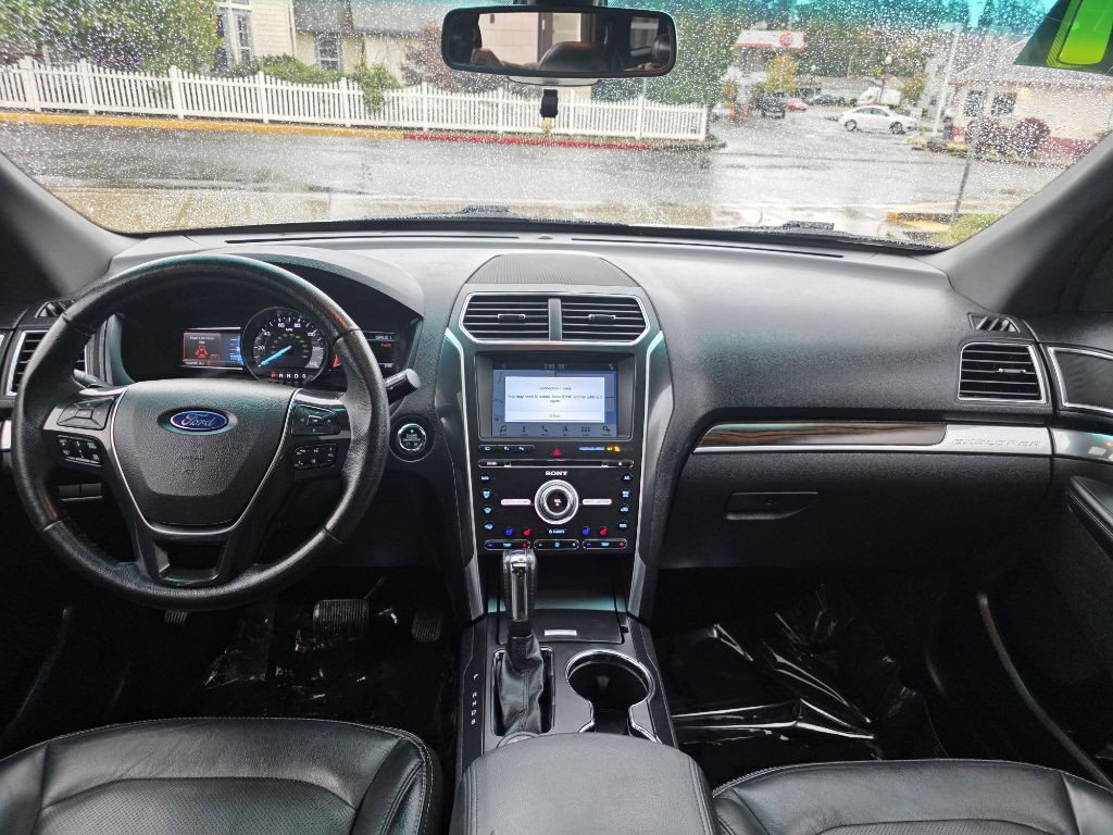 2017 Ford Explorer Image 10