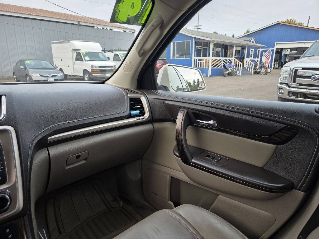 2014 GMC Acadia Image 10