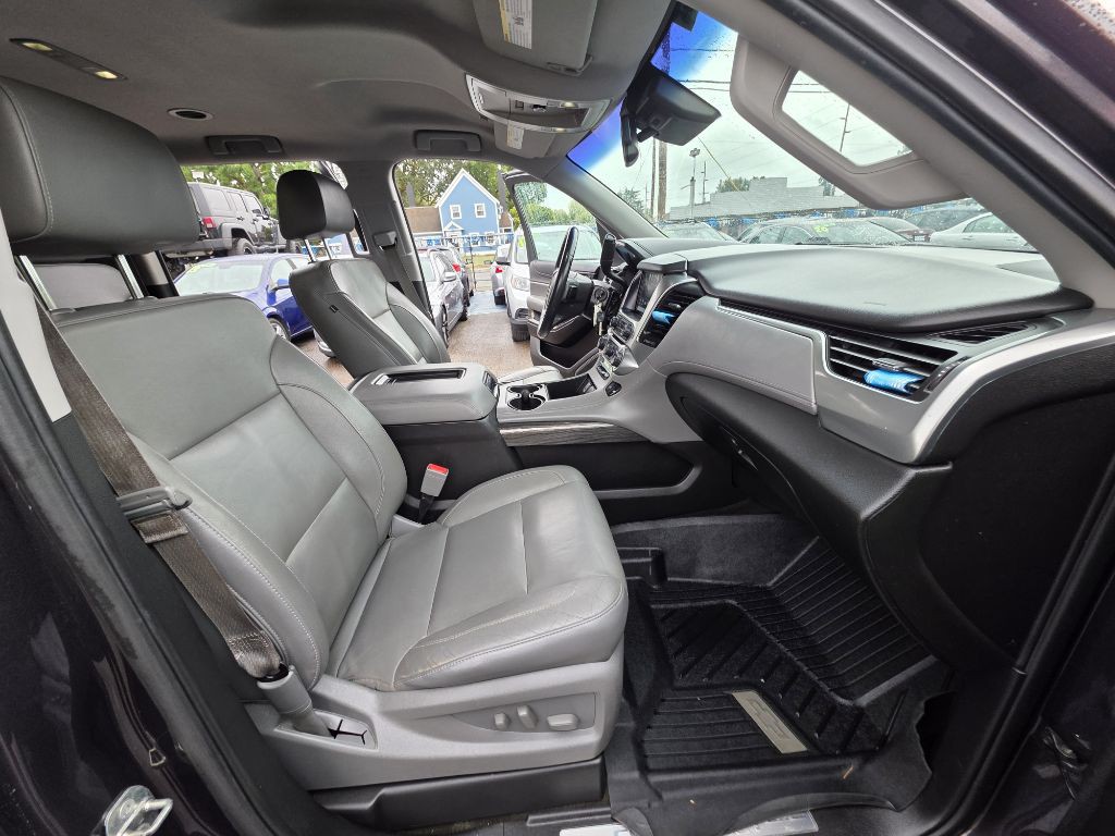 2016 Chevrolet Suburban Image 15