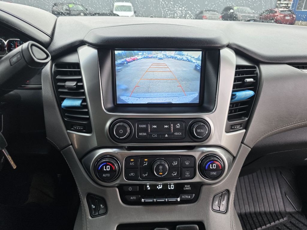 2016 Chevrolet Suburban Image 20