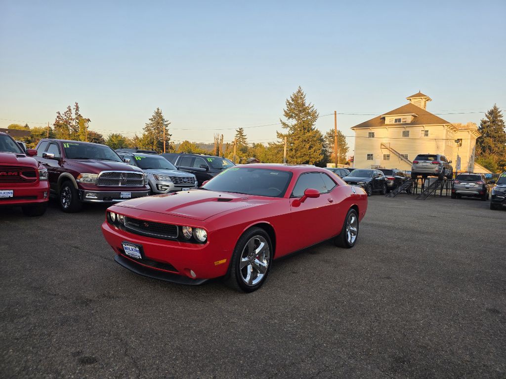 2014 Dodge Challenger Image 1