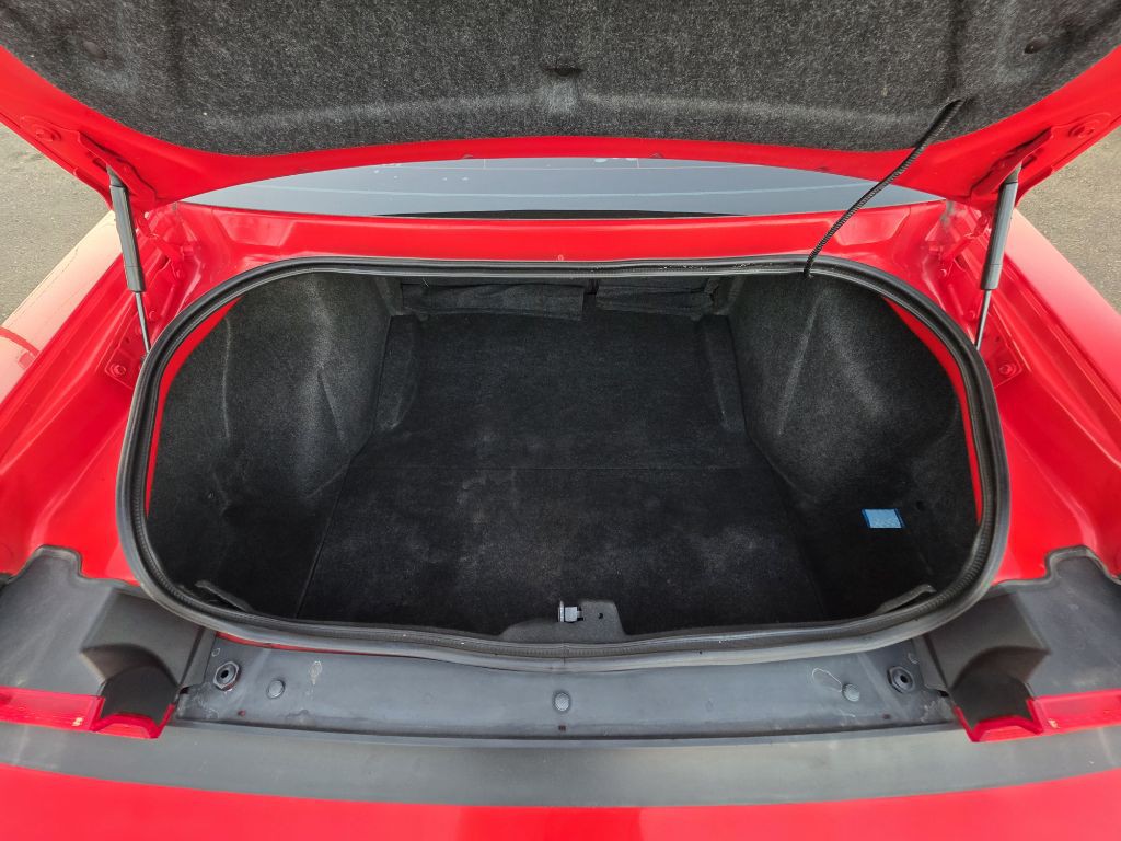 2014 Dodge Challenger Image 14