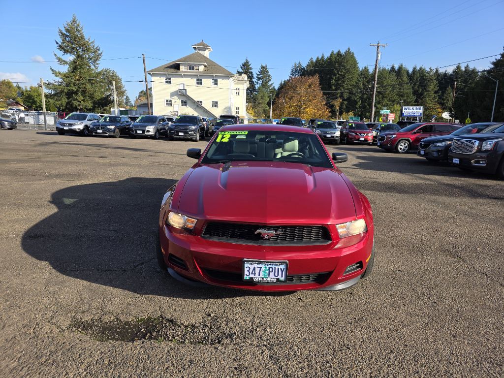 2012 Ford Mustang Image 2