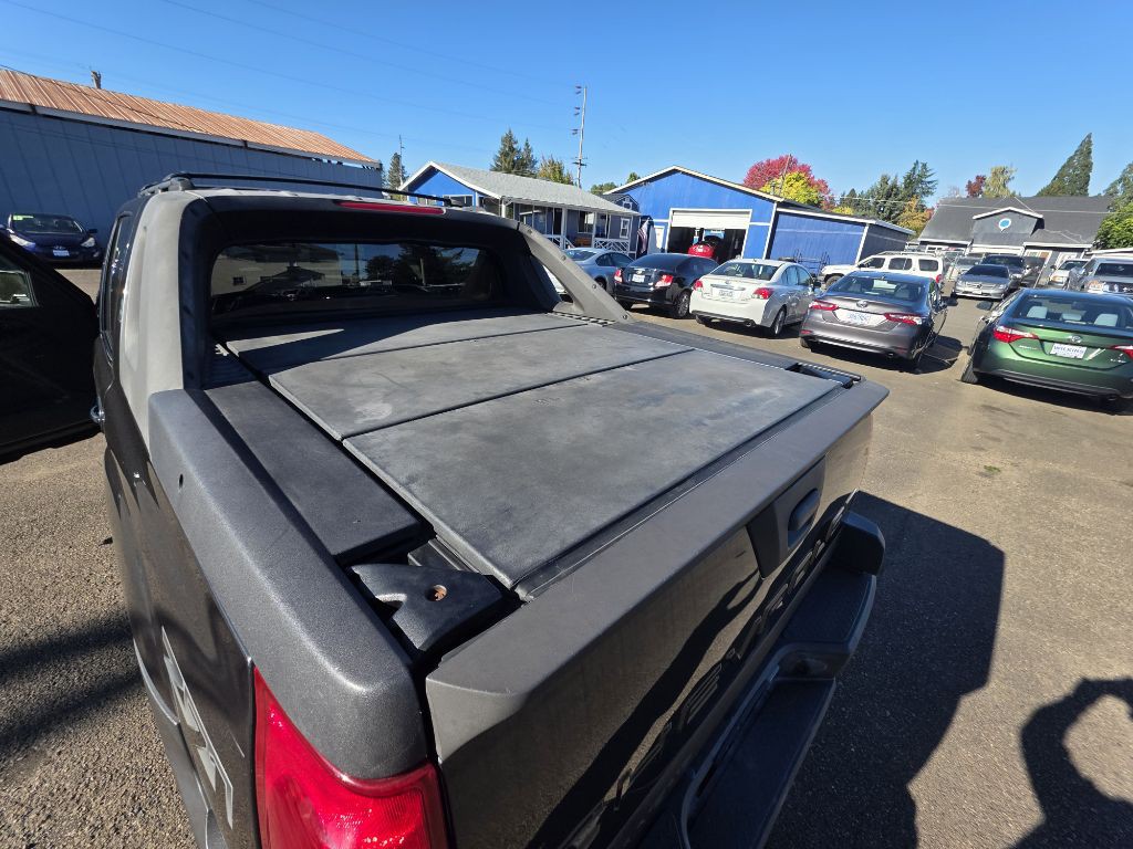 2003 Chevrolet Avalanche Image 11