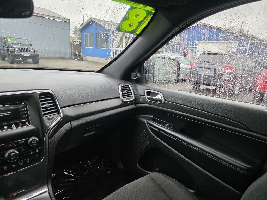 2018 Jeep Grand Cherokee Image 11
