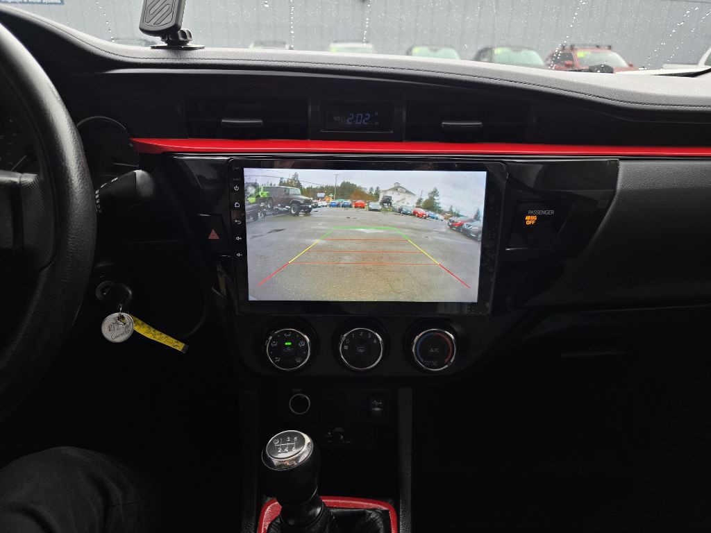 2016 Toyota Corolla Image 22