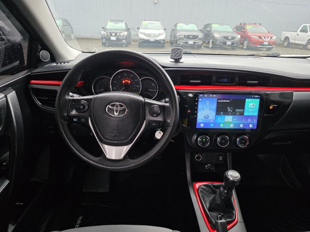 2016 Toyota Corolla Image 31