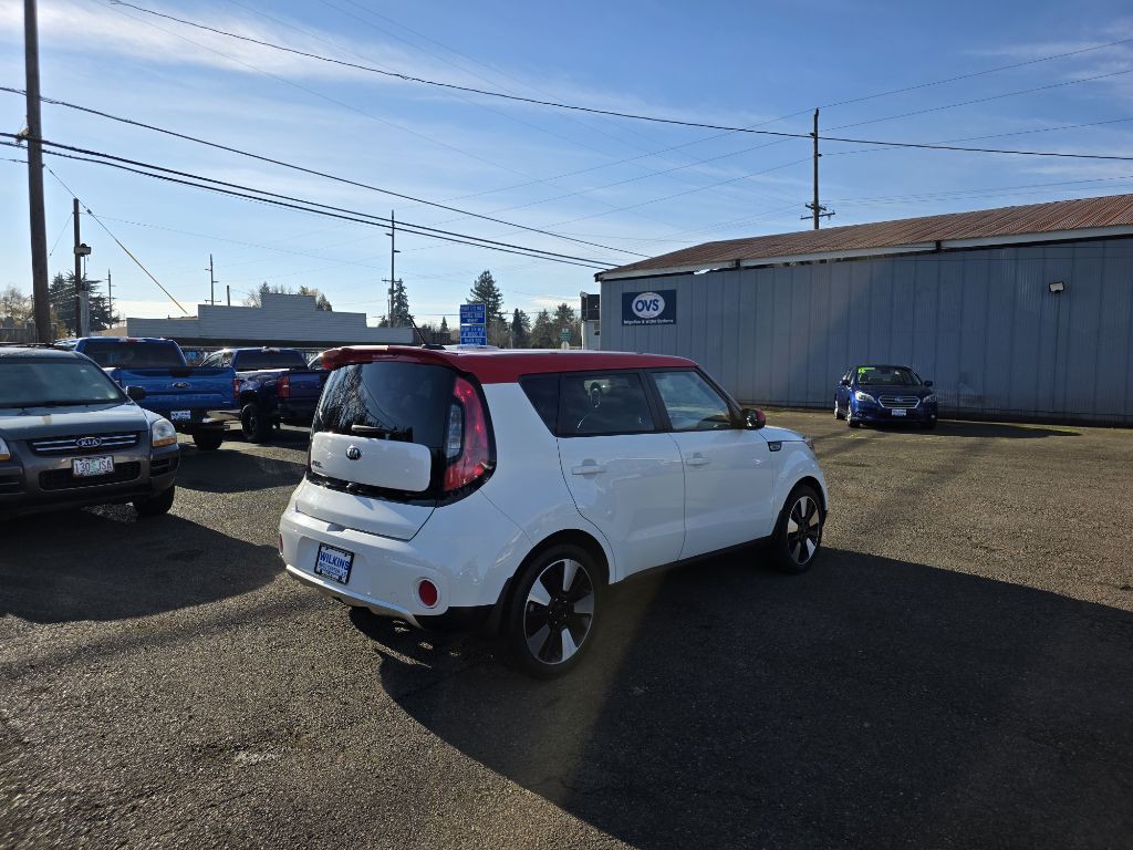 2017 Kia Soul Image 5