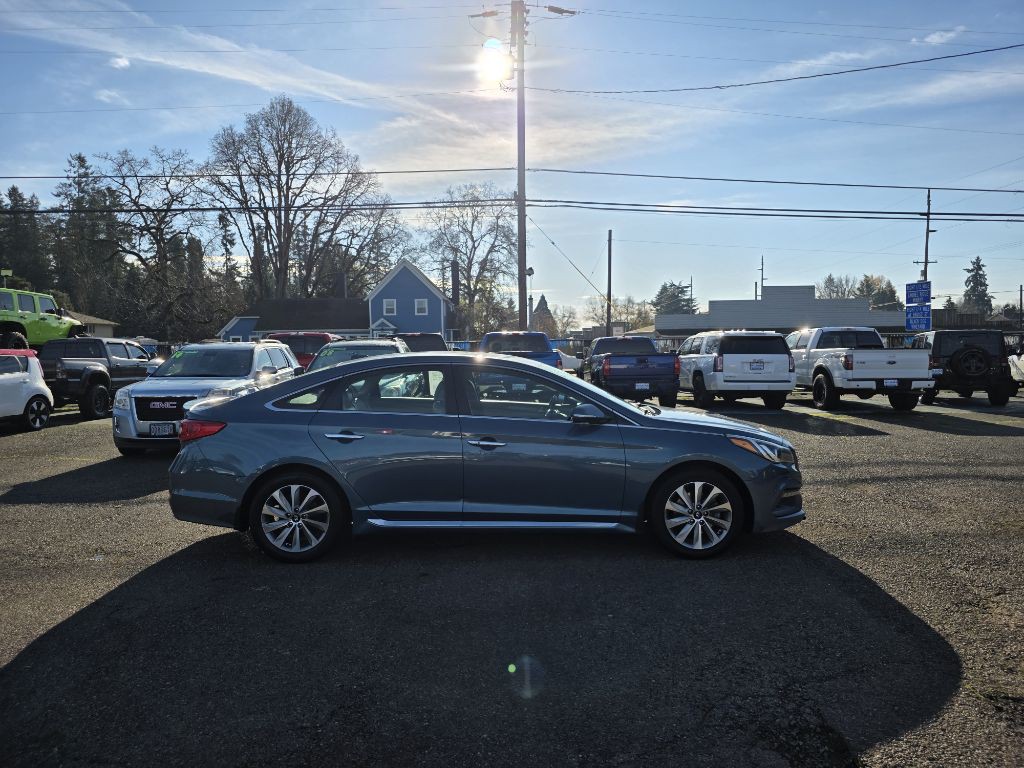 2015 Hyundai Sonata Image 4