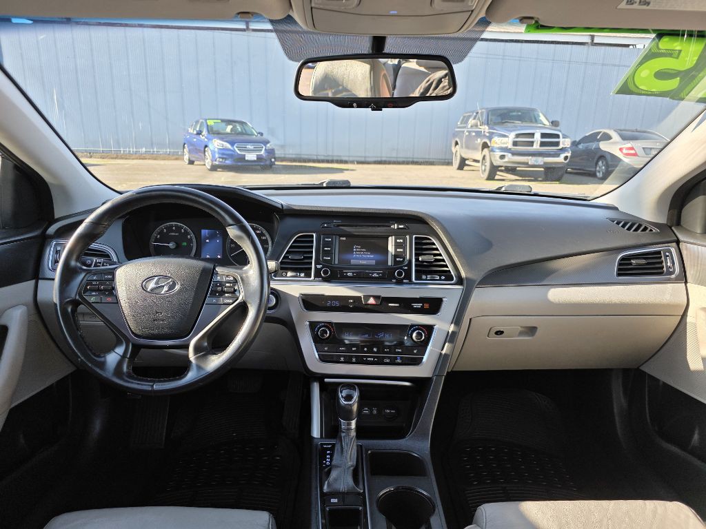 2015 Hyundai Sonata Image 9