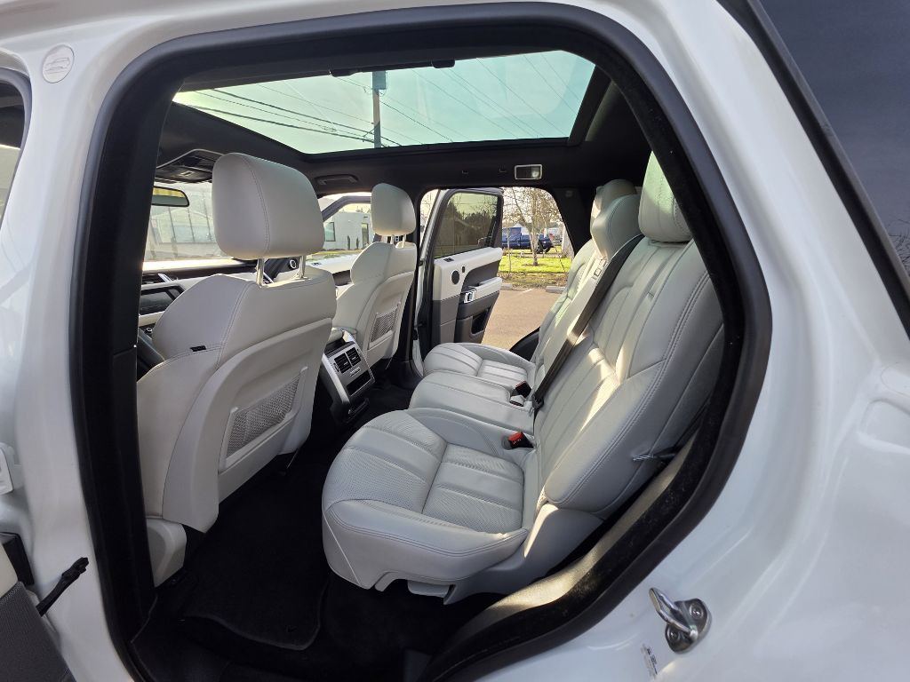 2016 Land Rover Range Rover Sport Image 20