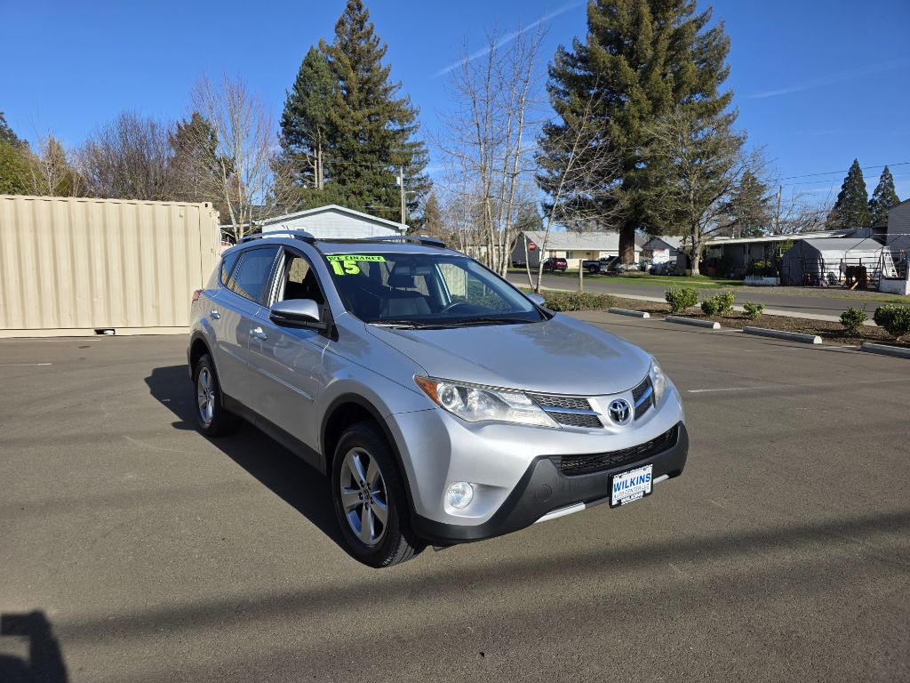 2015 Toyota Rav4 Image 3