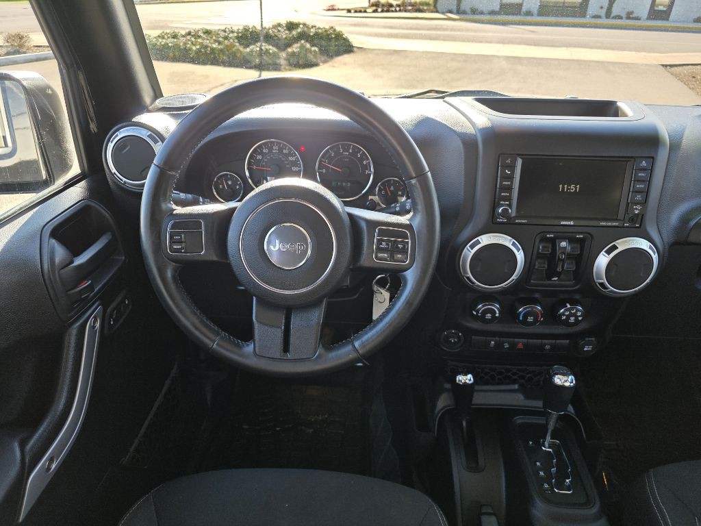 2016 Jeep Wrangler Image 14