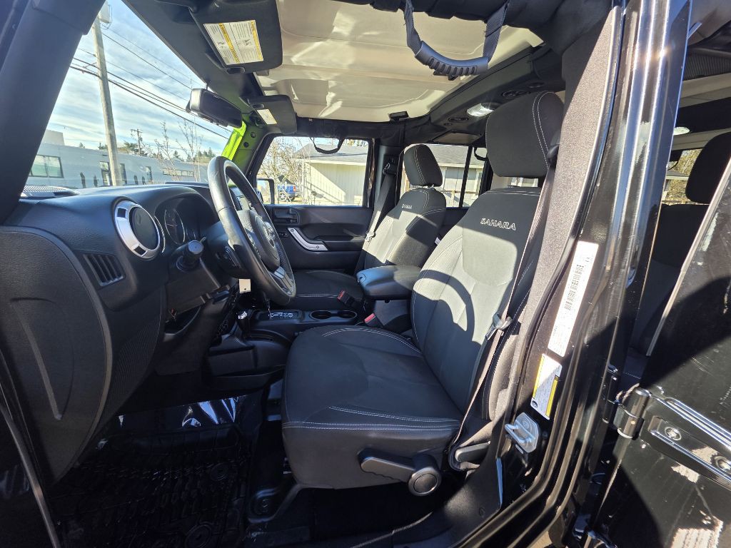 2016 Jeep Wrangler Image 16